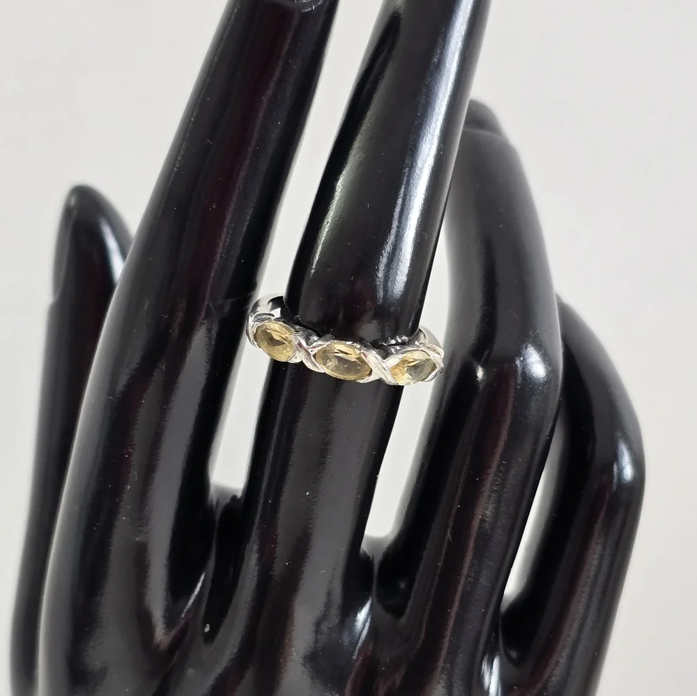 Elegant Sterling Silver 925 Citrine Ring - Picture 5 of 6